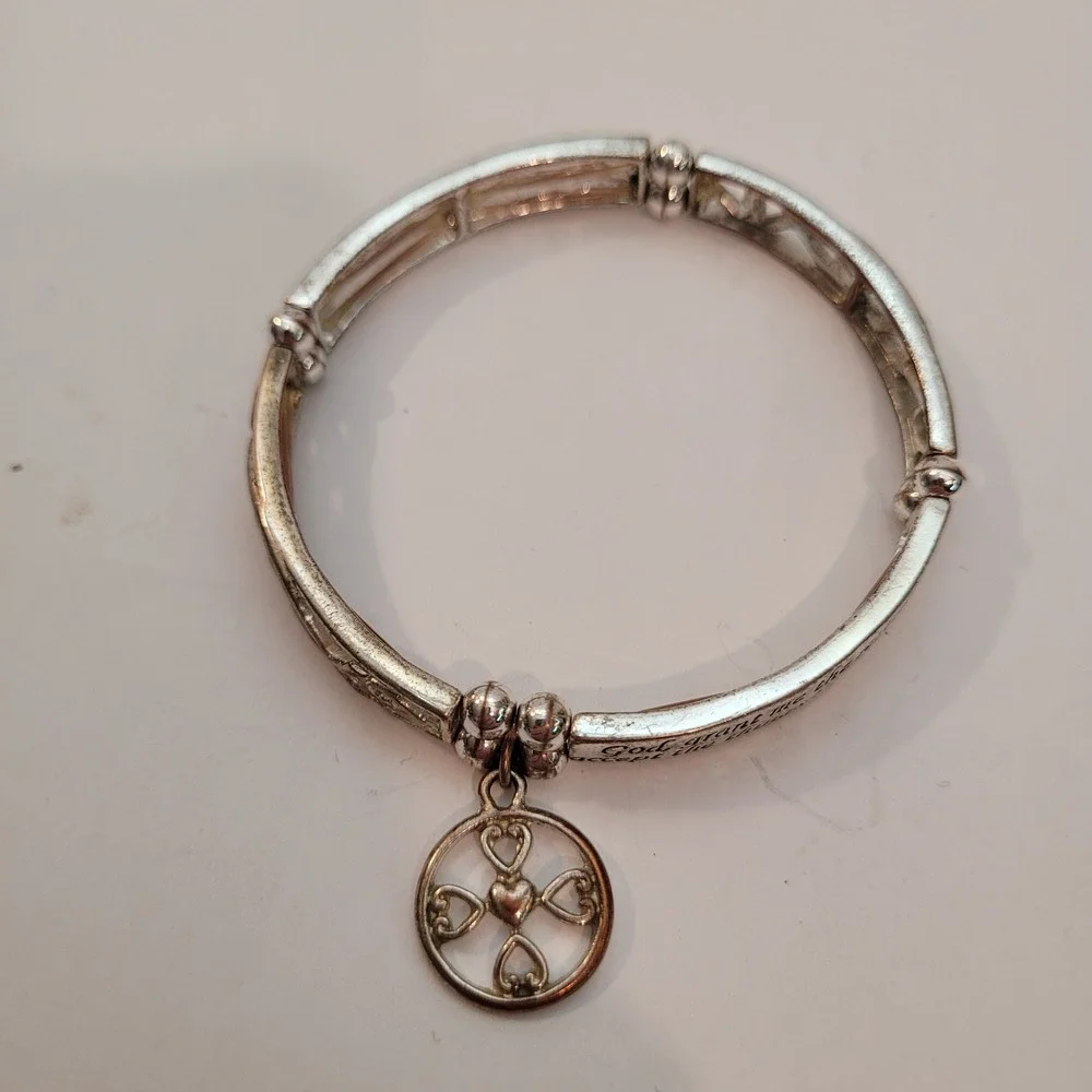 Serenity Prayer Bracelet Womens Silver‎ Tone Stretch Filigree Charm AA 12 step